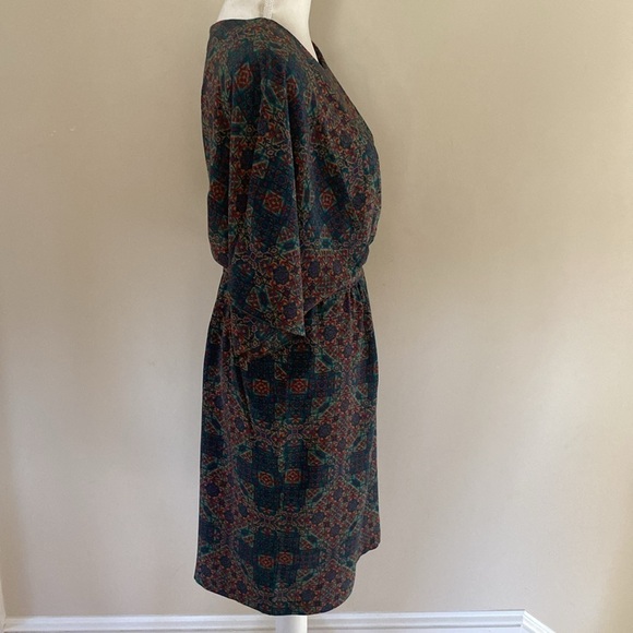 Nieves Lavi Silk Dress - Picture 3 of 6